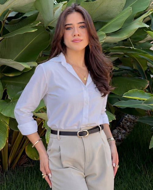 Camisa Elástica Antiarrugas – Elegancia y Comodidad Todo el Día